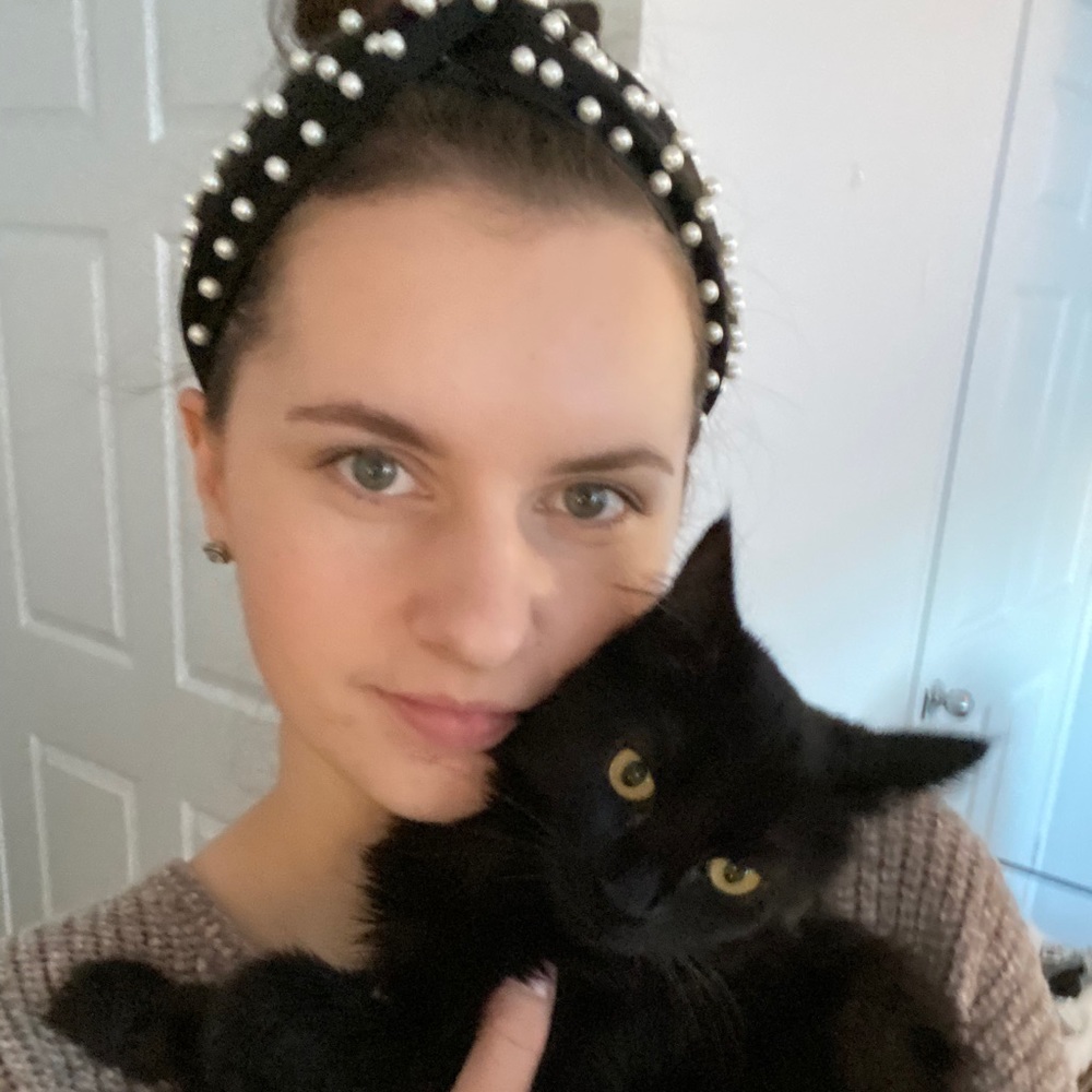 Meet your Posher, Maria